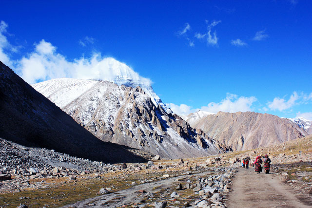 tibet tours, lhasa sightseeing, lake manasarovar, mt.kailash