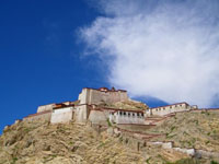 tibetan people, tibetan local people, tibetan history, tibetan culture, tsedang tour, gyantse tour 
