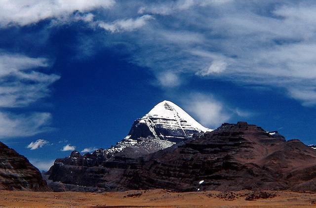 Mt. Kailash, holy mountain, west of Tibet, Nagri area, Lake manasarovar 